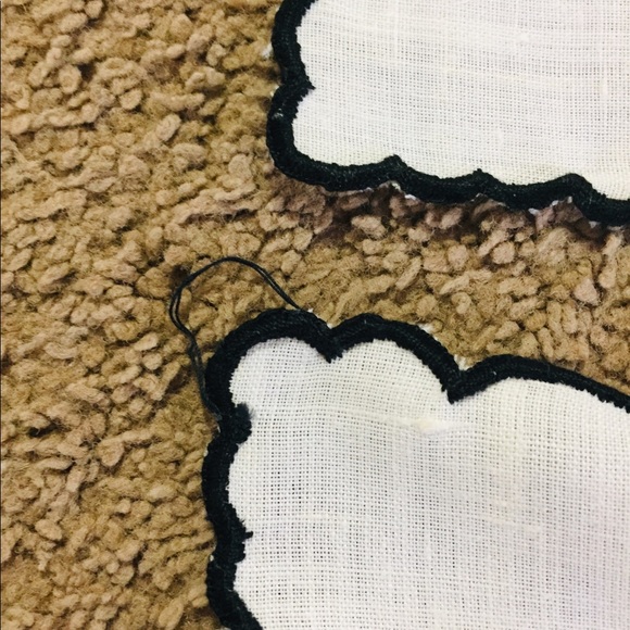 Vintage embroidered handmade linen/cloth bundle - Picture 3 of 5